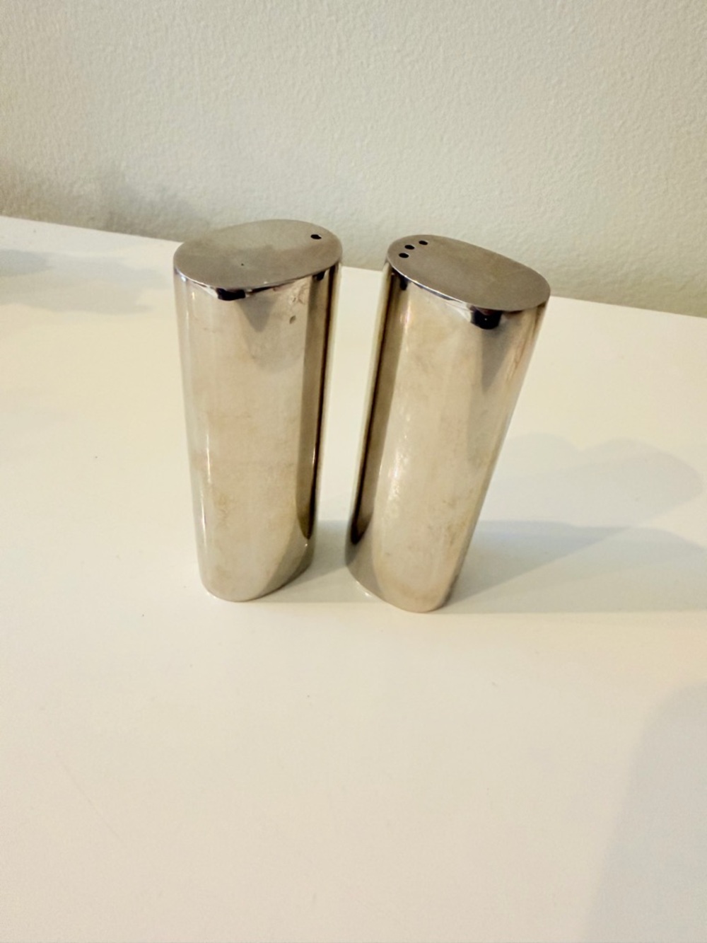 Boda Nova 4” Modern Stainless Steel Salt and Pepper Shakers